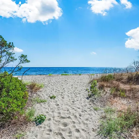 Formicaccia By Interhome * سيرفيون